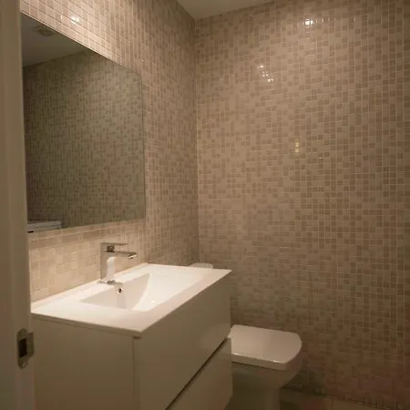 Roger De Lluria Design Apartment *